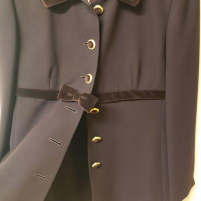 LOT 500MBC: Designer 2&3 Piece Sets-Basler Black Label & More