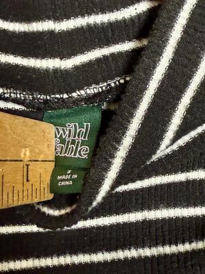 Sale Photo Thumbnail #119: In good vintage condition