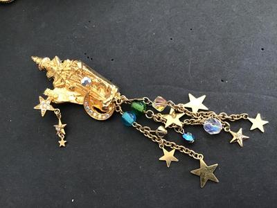 Kirk’s Folly Merlin Wizard Brooch