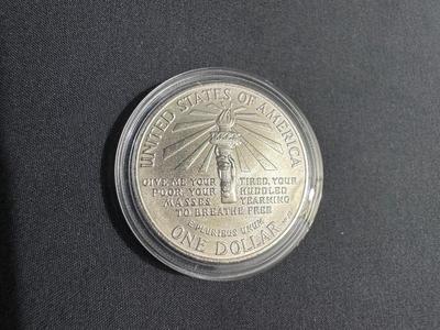 1986 STATUE OF LIBERTY COMMEMORATIVE COIN - P MINT MARK