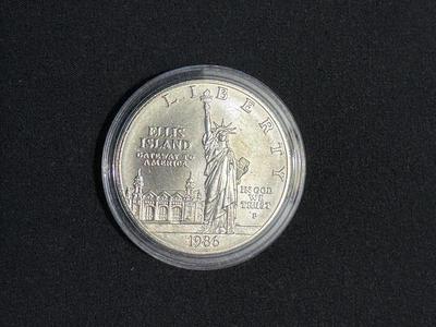 1986 STATUE OF LIBERTY COMMEMORATIVE COIN - P MINT MARK