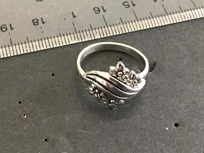 Flower Fashion Ring