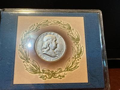 S-MINT 1951 SILVER FRANKLIN HALF DOLLAR AND 1925 SILVER STANDING LIBERTY QUARTER