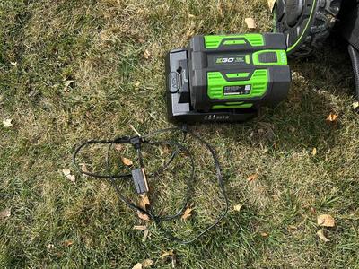 EGO POWER+ 21” SELF PROPELLED LAWNMOWER WITH BATTERY AND CHARGER