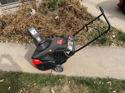 CRAFTSMAN 21” SNOWBLOWER WITH ELECTRIC START