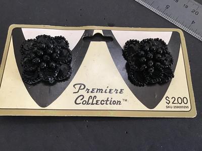 Vintage Shoe clips on Card