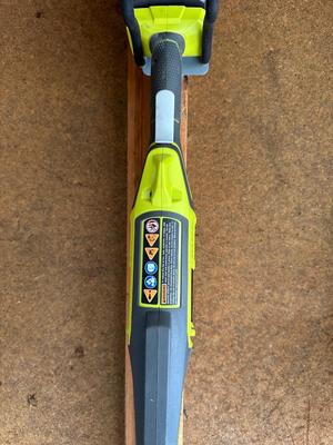RYOBI CORDLESS WEED WACKER WITH 40v LITHIUM BATTERY AND CHARGER