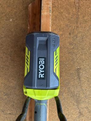 RYOBI CORDLESS WEED WACKER WITH 40v LITHIUM BATTERY AND CHARGER