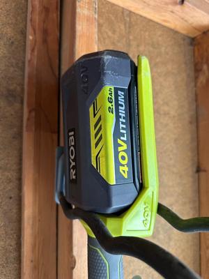 RYOBI CORDLESS WEED WACKER WITH 40v LITHIUM BATTERY AND CHARGER