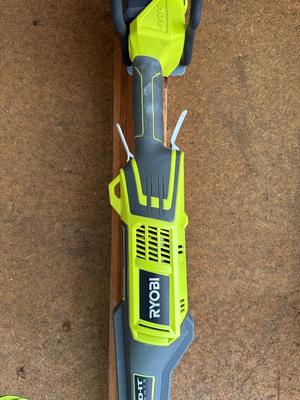 RYOBI CORDLESS WEED WACKER WITH 40v LITHIUM BATTERY AND CHARGER