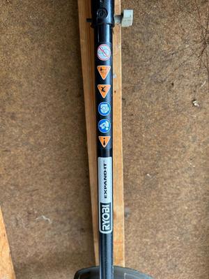 RYOBI CORDLESS WEED WACKER WITH 40v LITHIUM BATTERY AND CHARGER