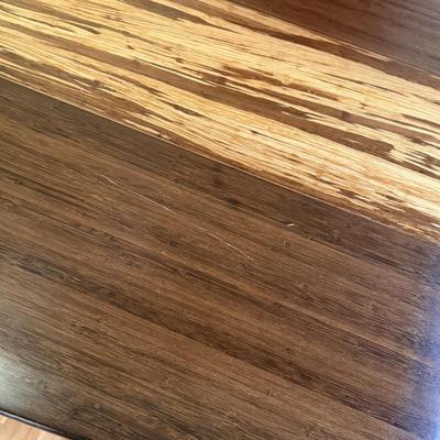 Mobilia Azara Dining Table