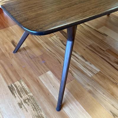 Mobilia Azara Dining Table