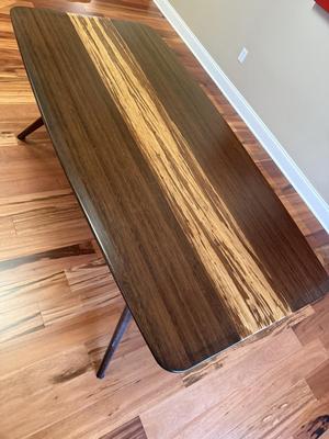 Mobilia Azara Dining Table