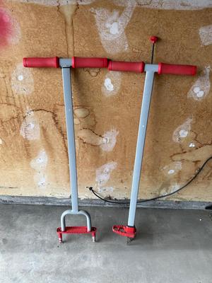 CORONA YARD AERATOR AND WEED SLAYER WITH COMFORT GEL GRIPS