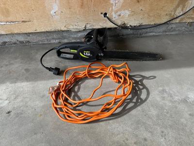 POULAN 1.5HP 14” ELECTRIC CHAINSAW WITH EXTENSION CORD