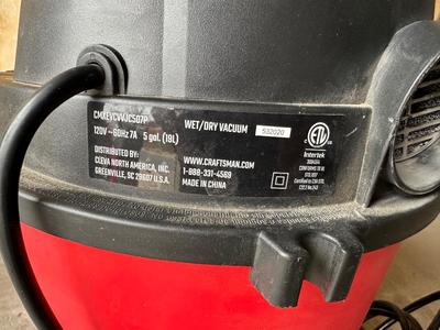 CRAFTMAN 5 GALLON WET/DRY VAC