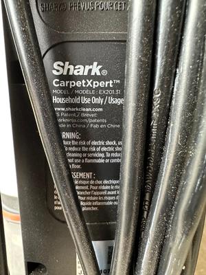 SHARK STAIN STRIKER CARPET XPERT SHAMPOOER AND BOX FAN