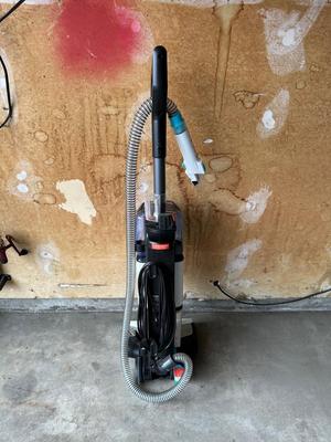 SHARK STAIN STRIKER CARPET XPERT SHAMPOOER AND BOX FAN