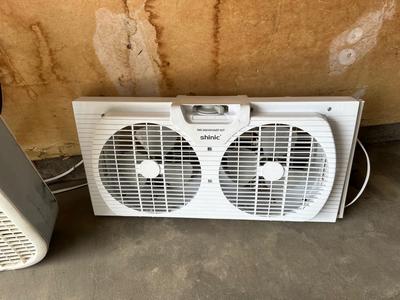 SHINIC TWIN WINDOW FAN AND BOX FAN