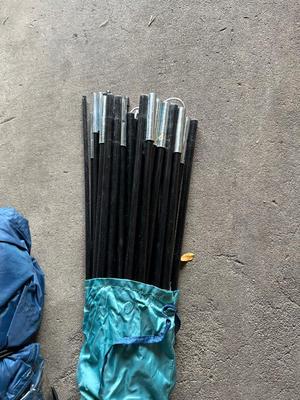 TENT WITH CARRYING BAG