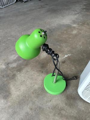 DESK LAMP AND BOX FAN