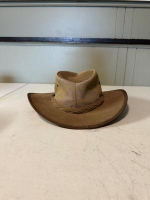 COASTLINE HAT CO. MEDIUM HAT