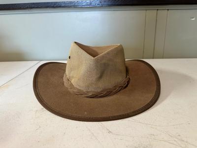 COASTLINE HAT CO. MEDIUM HAT