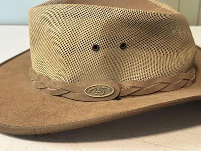 COASTLINE HAT CO. MEDIUM HAT