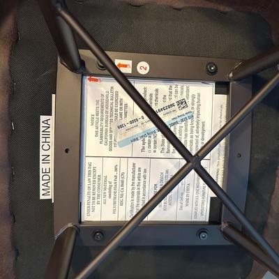 Sale Photo Thumbnail #83: 4 Dining Table Chairs