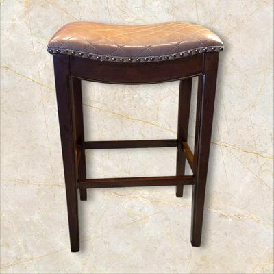 Sale Photo Thumbnail #106: Pair of Solid Wood, Brown Quilted Saddle Bar Stools with Nail Head Trim
Made in Vietnam.
Height: 30"
Seat 19" x 13"