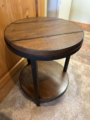 Sale Photo Thumbnail #7: Rustic Style Round Two Tier End Table with Black Metal Frame
Hammary Furniture
M'ments: 
Height 23"
Diameter 17.5"