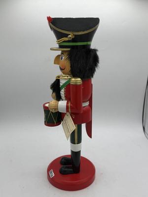 Sale Photo Thumbnail #121: .