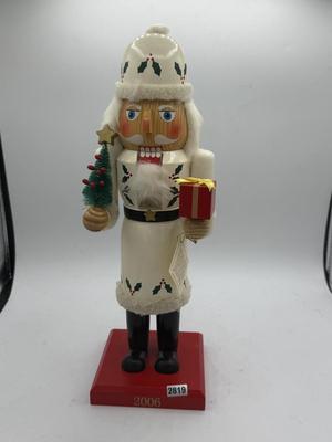 Sale Photo Thumbnail #125: .