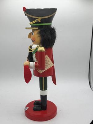 Sale Photo Thumbnail #132: .