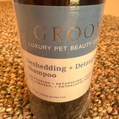 Roverlund Pet Carrier, Top-Paw Crate, Chill Kuzzi Crate Pad, & More Dog Items