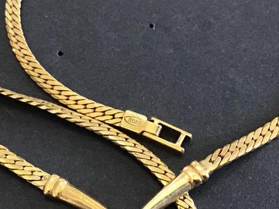 Vintage Avon Necklace