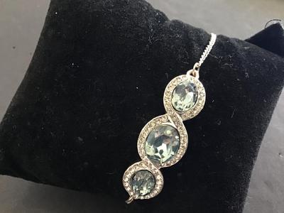 Pretty Blue Topaz Color Slider Bracelet