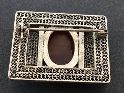 Beautiful Vintage Filagree Stone Brooch