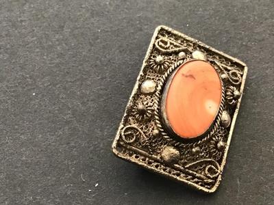 Vintage Brooch In Filagree Setting Orange Stone