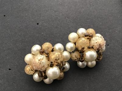 Vintage Clip on Earring