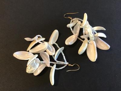 Beautiful Large Richelieu Shell Glass Bead Statement Earrings