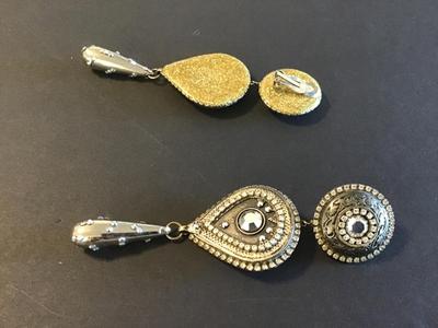 Gorgeous XX long Statement Earrings Clip on