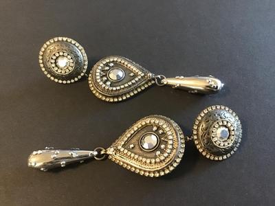 Gorgeous XX long Statement Earrings Clip on
