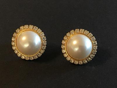 Faux Pearl Rhinestone Clip on Earrings