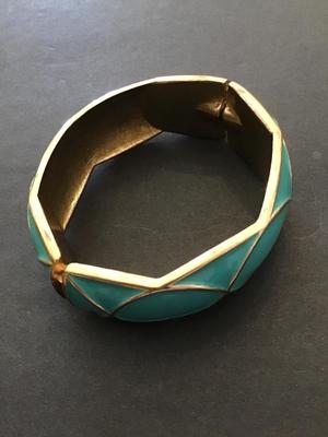 Gold tone turquoise enamel hinged bangle