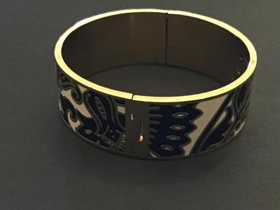 Spartina 449 Hinged Cuff Signed. Nice