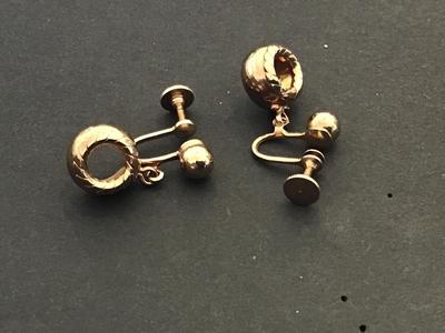 Vintage Screwback Gold Tone Earrings