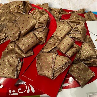 Sale Photo Thumbnail #323: Large Bag of Christmas Wrapping Materials- Gift Bags, Lots of Gift Boxes, a set of bows, tissue, more.