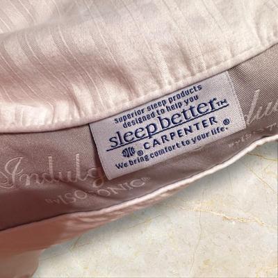 Sale Photo Thumbnail #266: Set of 3 Mixed Brand Bed Pillows, very good condition